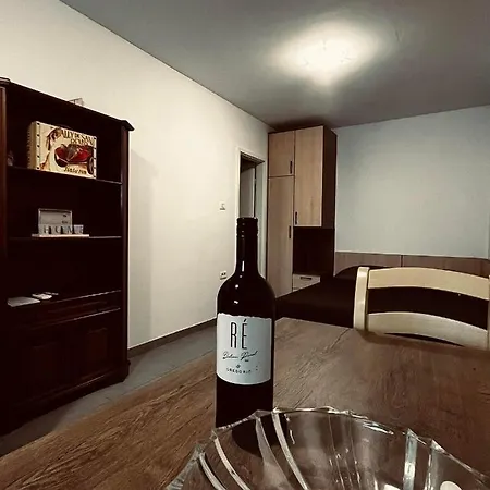 Apartament Winehouse Dolce Vista Izola- Studio Izola